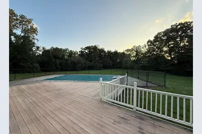 1842 Thomas Atkinson Road, Inverness, IL 60067 - Photo 10