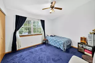 4024 Newport Dr, Island Lake, IL 60042 - Photo 14