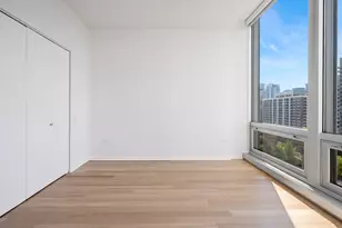 500 W Superior St, Chicago, IL 60654 - Photo 12