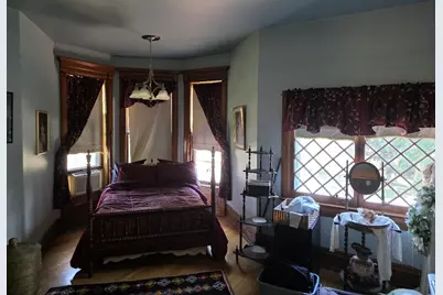 705 W Highland Avenue, Elgin, IL 60123 - Photo 22