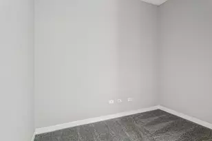 720 W Randolph St, Chicago, IL 60661 - Photo 8