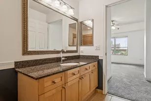 720 W Randolph St, Chicago, IL 60661 - Photo 14