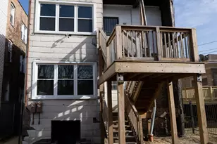 7930 S Luella Ave, Chicago, IL 60617 - Photo 32