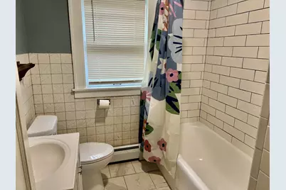 1701 Victoria Avenue, North Chicago, IL 60064 - Photo 10