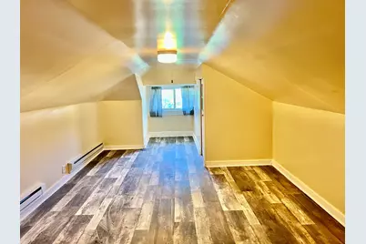 1701 Victoria Avenue, North Chicago, IL 60064 - Photo 12