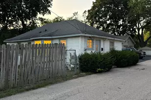 21990 W 6th St, Lake Villa, IL 60046 - Photo 22