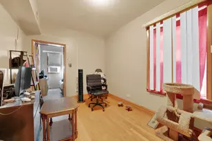 3529 W 63rd Pl, Chicago, IL 60629 - Photo 8