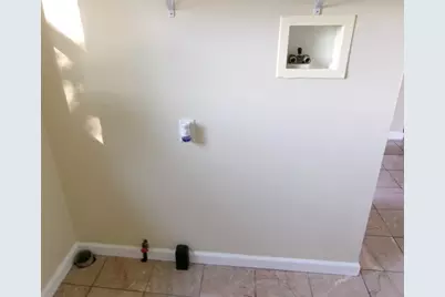 1141 6th Street, Lasalle, IL 61301 - Photo 2