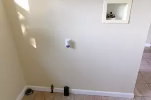 1141 6th St, Lasalle, IL 61301 - Photo 2