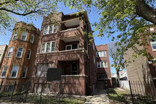 1526 E 72nd Pl, Chicago, IL 60619 - Photo 2