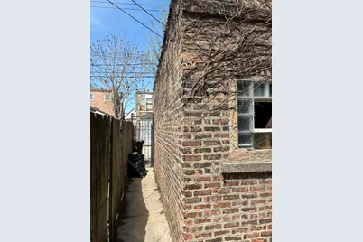 1526 E 72nd Place, Chicago, IL 60619 - Photo 6