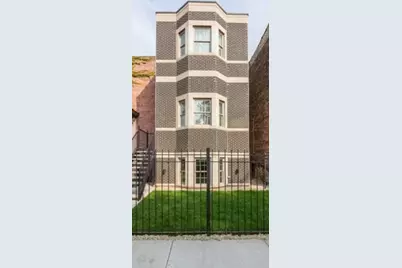 530 E 44th Place, Chicago, IL 60653 - Photo 1