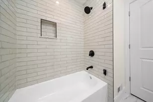 8053 S Kedzie Ave, Chicago, IL 60652 - Photo 14