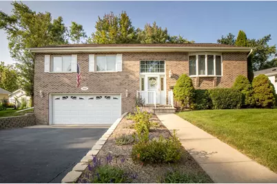 6932 Martin Drive, Woodridge, IL 60517 - Photo 2