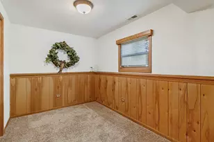 6932 Martin Dr, Woodridge, IL 60517 - Photo 26