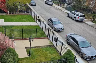 2448 W Grenshaw St, Chicago, IL 60612 - Photo 8