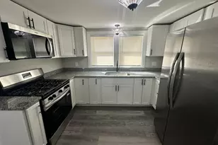 1012 E Wilson St, Streator, IL 61364 - Photo 6