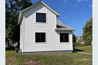 1012 E Wilson Street, Streator, IL 61364 - Photo 2