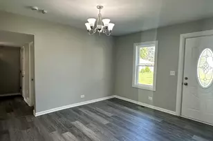 1012 E Wilson St, Streator, IL 61364 - Photo 8