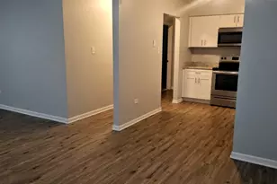 125 W Elk Trail, Carol Stream, IL 60188 - Photo 6