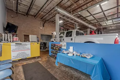 6131 W Ogden Avenue, Cicero, IL 60804 - Photo 2