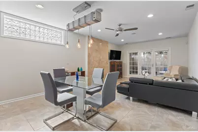 2729 N Sheffield Avenue #1S, Chicago, IL 60614 - Photo 14