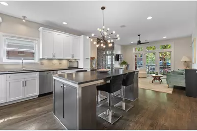 2729 N Sheffield Avenue #1S, Chicago, IL 60614 - Photo 8