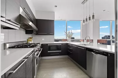 110 W Superior Street #2503, Chicago, IL 60654 - Photo 10