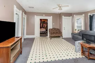 515 N Broadway St, Joliet, IL 60435 - Photo 6