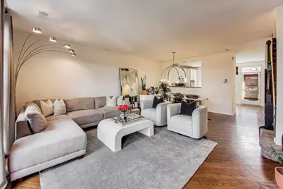 1009 N Riverwalk Street, Chicago, IL 60610 - Photo 10