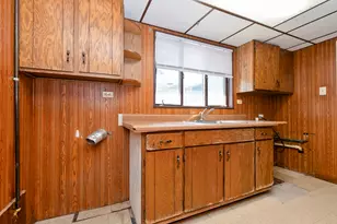 417 Lakewood Blvd, Park Forest, IL 60466 - Photo 12