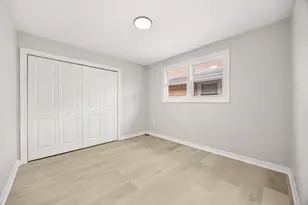 12106 S Emerald Ave, Chicago, IL 60628 - Photo 10