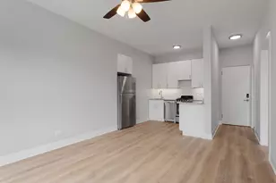 7600 N Sheridan Rd, Chicago, IL 60626 - Photo 4
