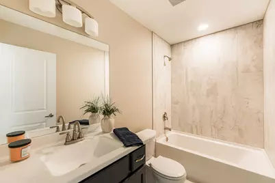 212 Saint Andrews Drive, Dekalb, IL 60115 - Photo 24