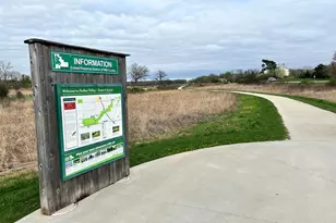 2417 Fleetwood Dr, Joliet, IL 60432 - Photo 30