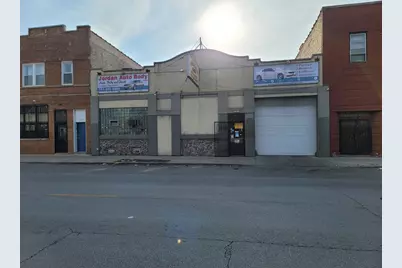 3689 W Grand Avenue, Chicago, IL 60651 - Photo 1