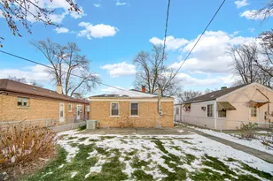 12510 S Elizabeth St, Calumet Park, IL 60827 - Photo 24