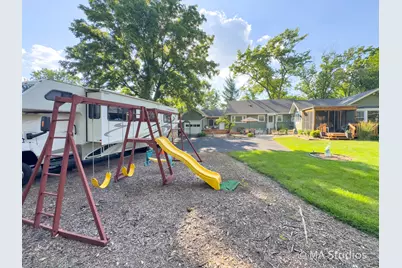 1219 Golf Lane, Wheaton, IL 60189 - Photo 64