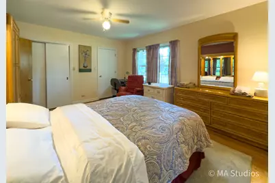 1219 Golf Lane, Wheaton, IL 60189 - Photo 22