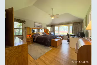 1219 Golf Lane, Wheaton, IL 60189 - Photo 12