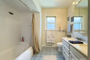 1219 Golf Ln, Wheaton, IL 60189 - Photo 26