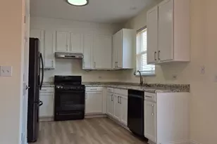 2355 Shiloh Dr, Aurora, IL 60503 - Photo 16