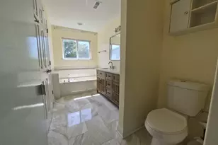 2355 Shiloh Dr, Aurora, IL 60503 - Photo 30