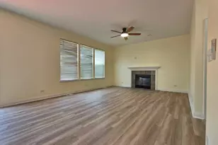 2355 Shiloh Dr, Aurora, IL 60503 - Photo 10