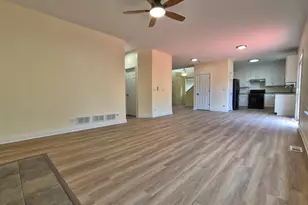 2355 Shiloh Dr, Aurora, IL 60503 - Photo 12