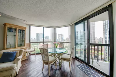 33 W Delaware Place #19H, Chicago, IL 60610 - Photo 6