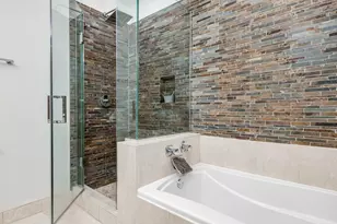 550 W Fulton St, Chicago, IL 60661 - Photo 16