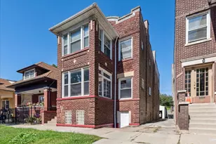 2542 E 73rd St, Chicago, IL 60649 - Photo 2