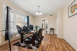 2542 E 73rd St, Chicago, IL 60649 - Photo 4