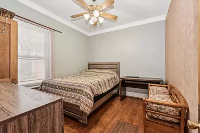 2542 E 73rd Street, Chicago, IL 60649 - Photo 10